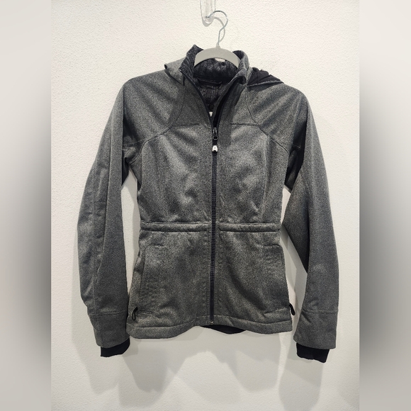lululemon athletica Jackets & Blazers - RARE LULULEMON EMBARK SOFTSHELL WATERPROOF JACKET SIZE 4 SMALL